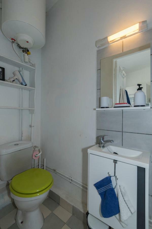 Stud Terras Ville Corniche 2 Pers Stat Gratuit Rue Modif Suivt Possib Et Accord Exclusif Marsiglia Esterno foto